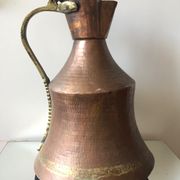 Aiguière en cuivre turque antique