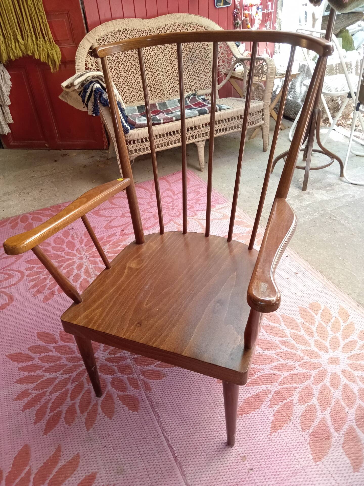 Baumann fan chair