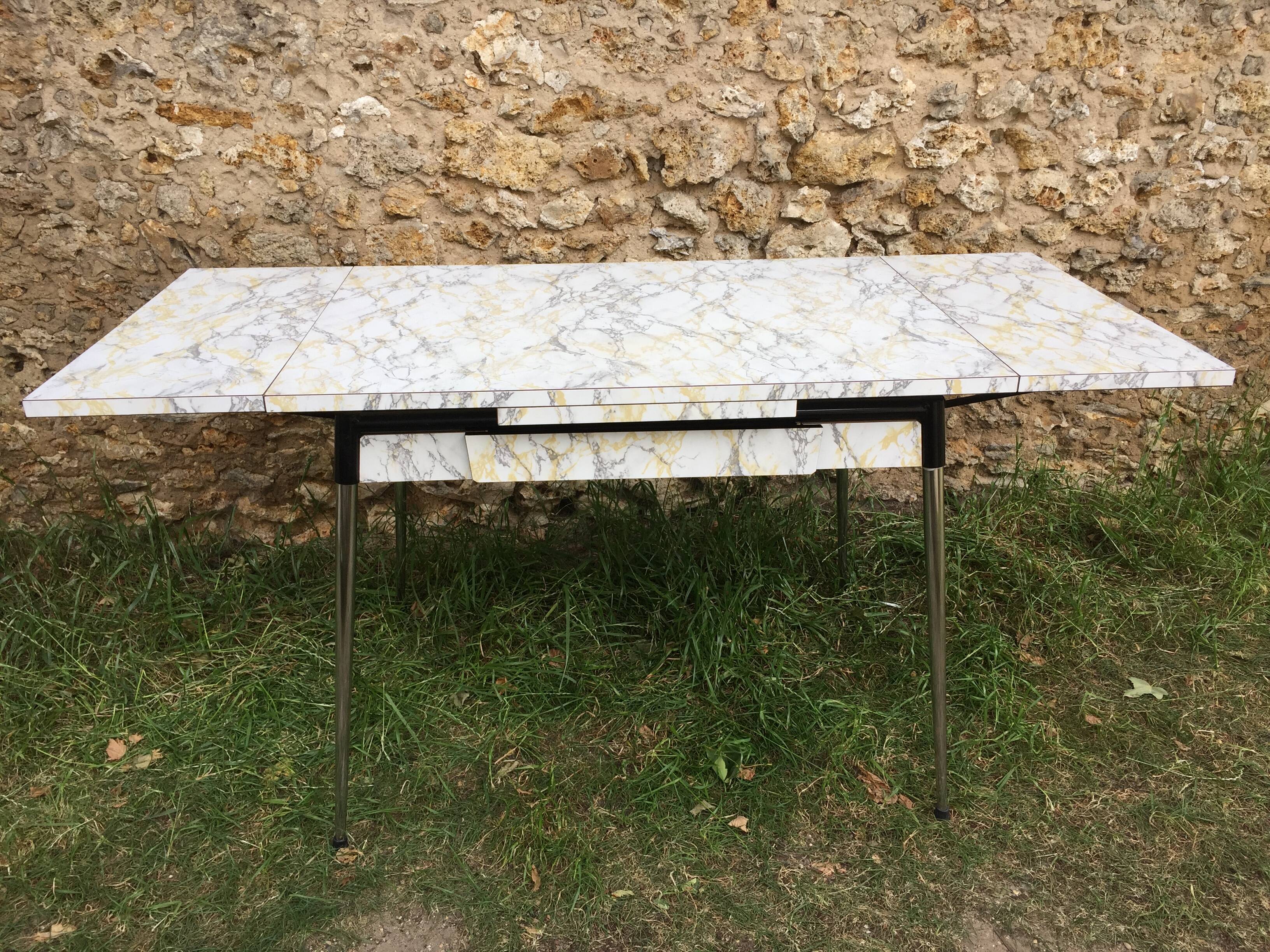 Formica white marble effect table