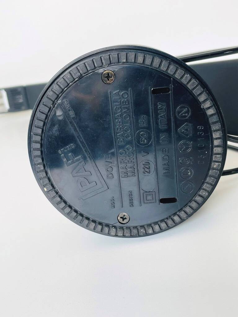 Dove Lamp by M. Barbaglia & M. Colombo. Paf Studio. Vintage 80s.