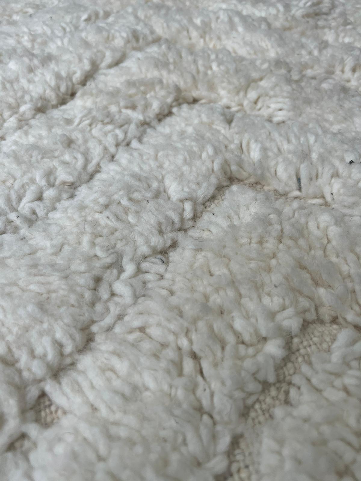 Berber carpet 2m4x1m45