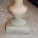 1970 Vintage tulip-shaped alabaster lamp