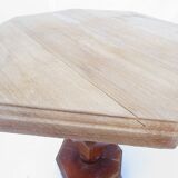 Balustered pedestal table