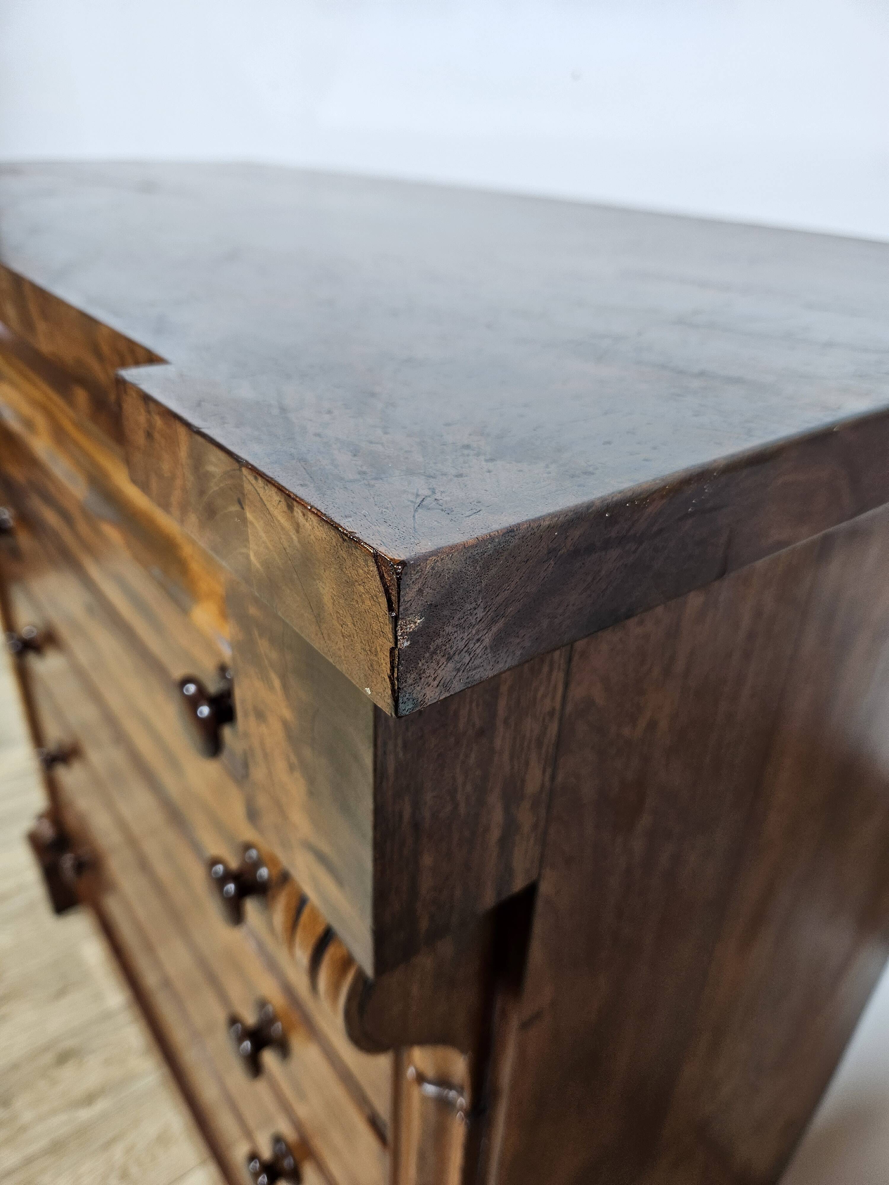 Chiffonier commode Biedermeier/Mahogany, première moitié du 19e siècle