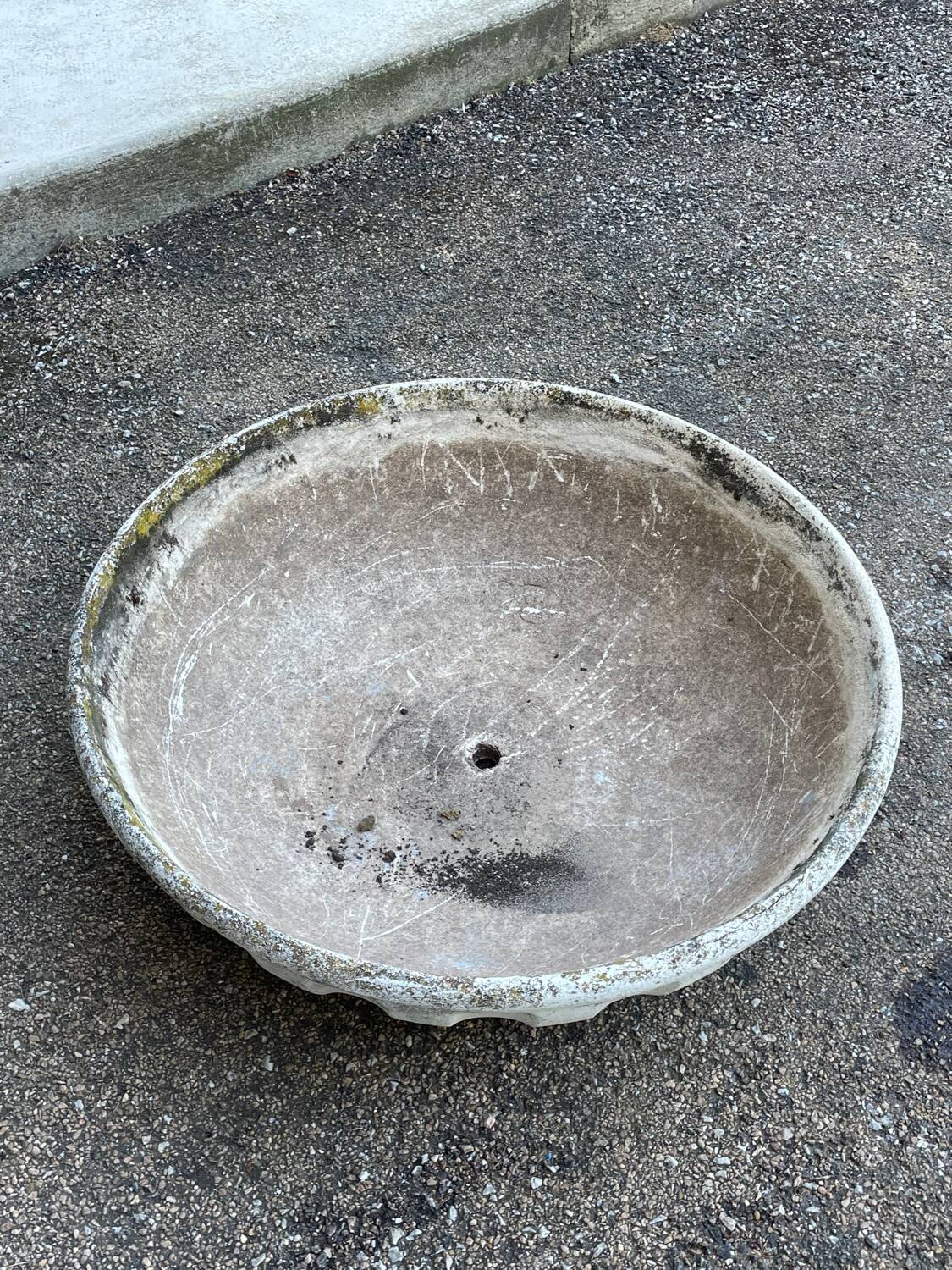 Jardinière coupe à fleurs pot ancien en pierre