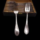 12 silver plated cake forks with case