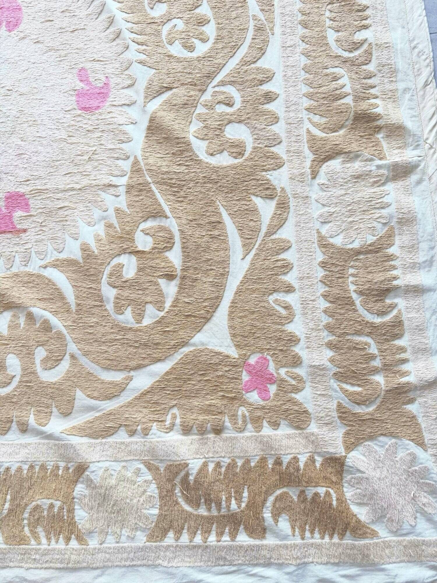 Vintage hand-embroidered tablecloth 141x154 cm