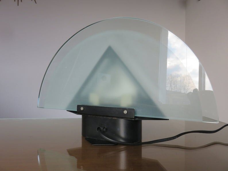 Graphic lamp "half moon" 1980s era Memphis