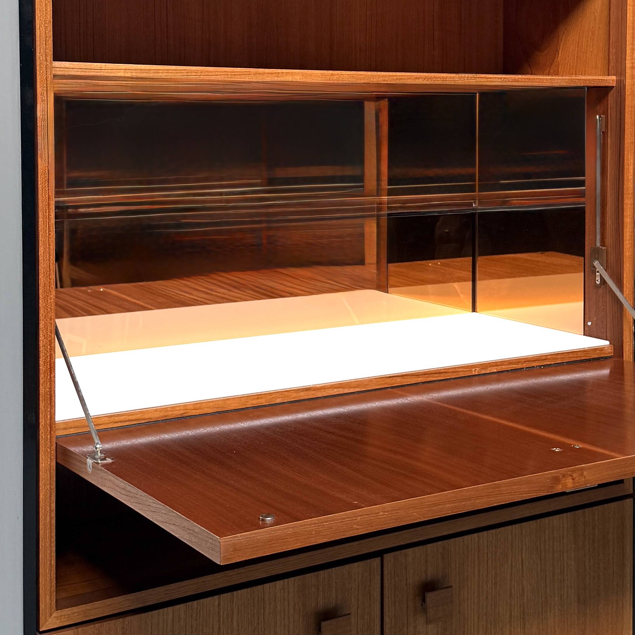 Highboard Barschrank