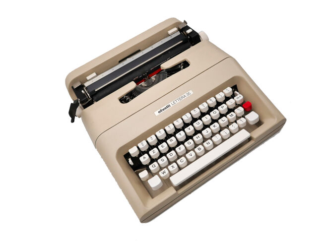 Machine à écrire Olivetti Lettera 35 gris beige révisée ruban neuf