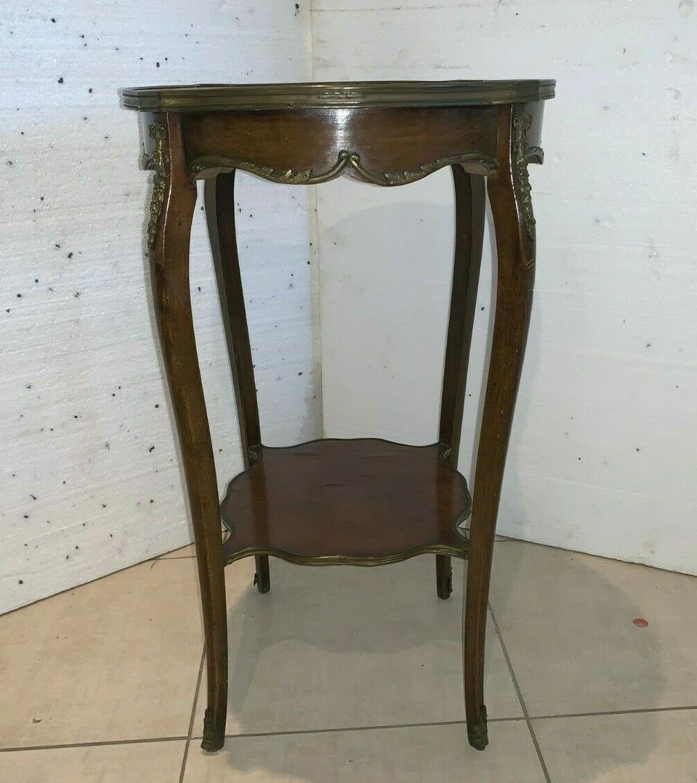 Napoleon III Mahogany and Marble Healing 20th Century Leg Tablet