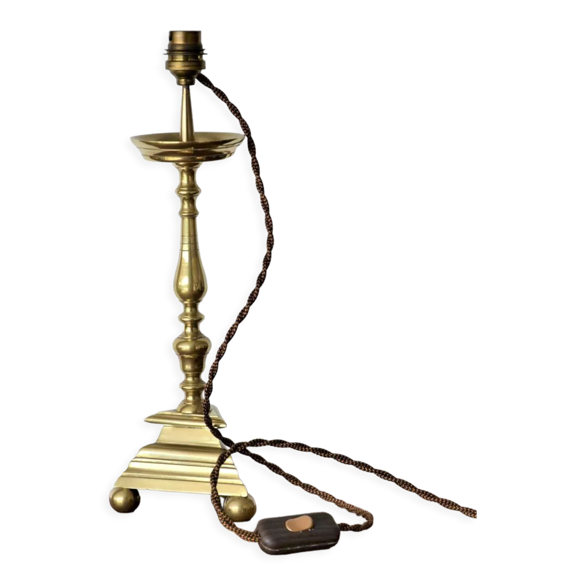 Golden metal lamp base