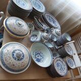 Vaisselle chinoise en porcelaine dite graine de riz  des années 50