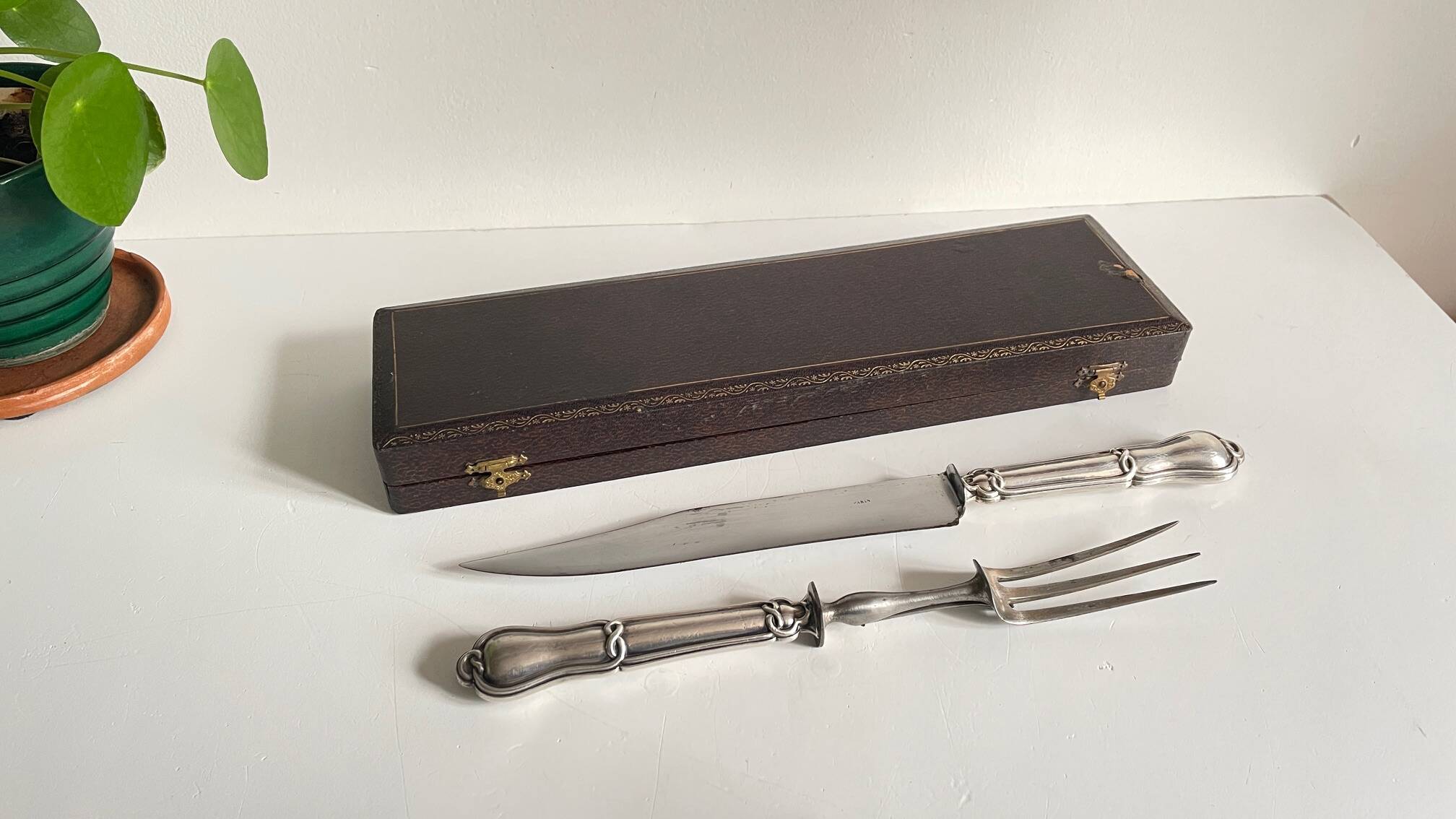 Silver and Silver-Plated Meat Cutlery PARIS
