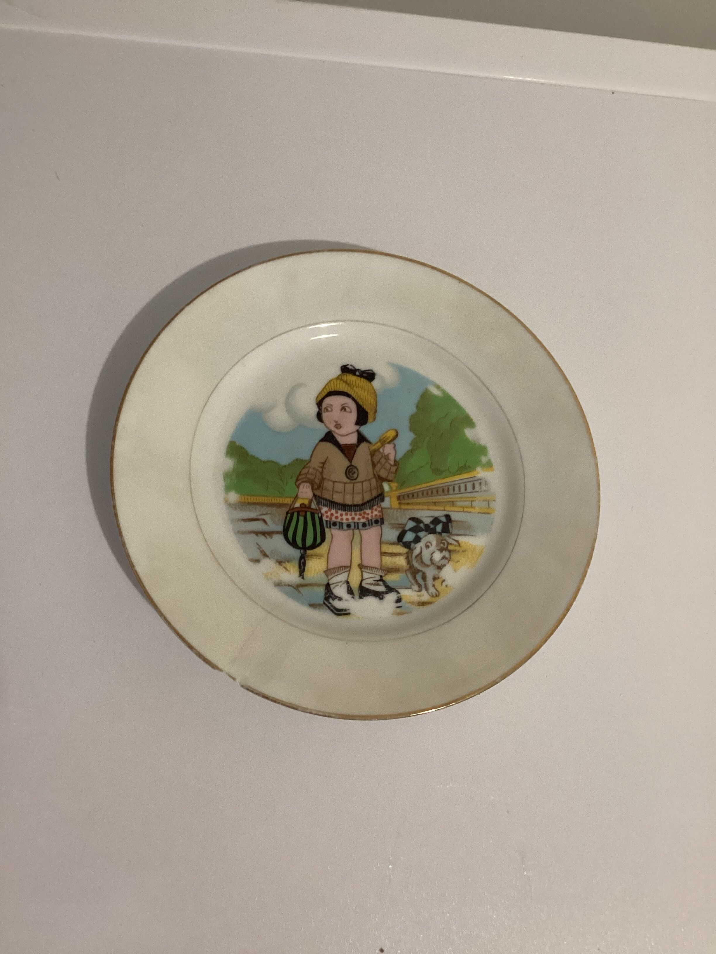 Set of 8 old dessert plates