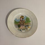 Set of 8 old dessert plates
