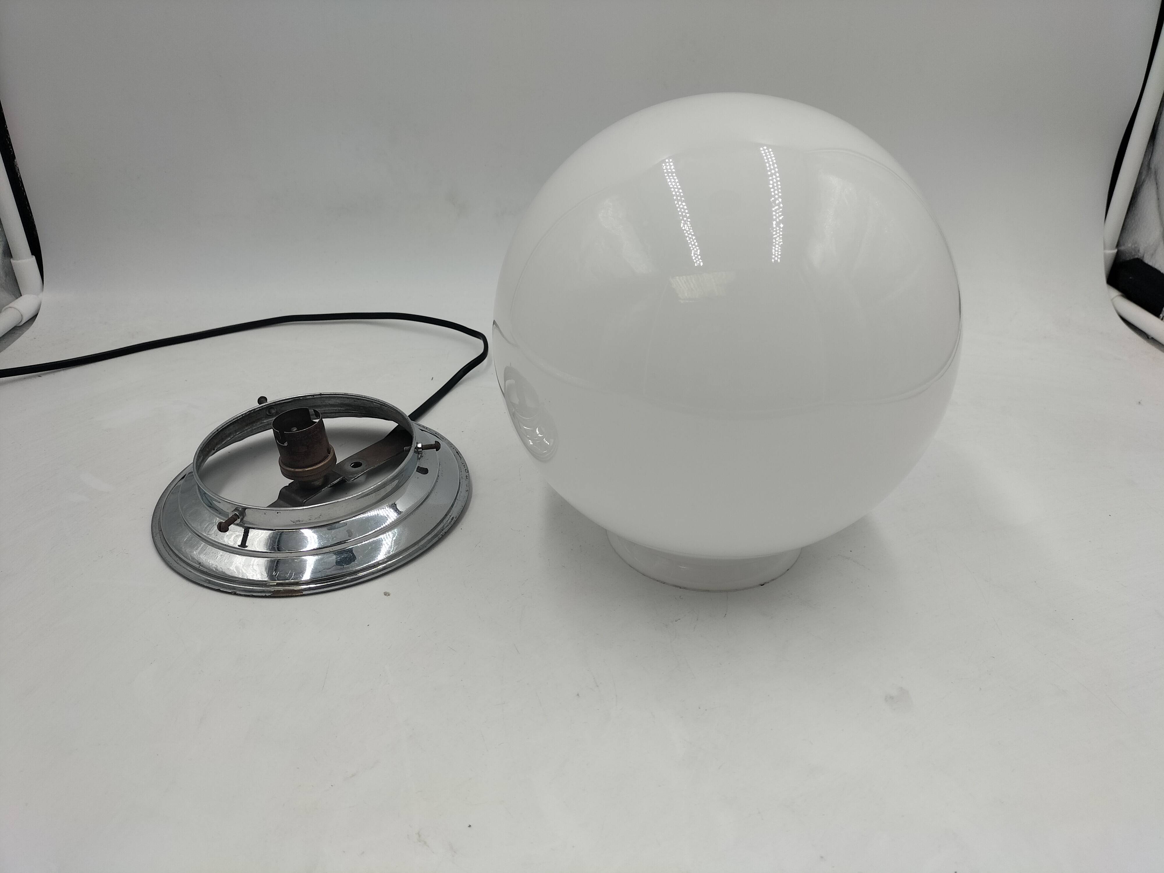Opaline ceiling light