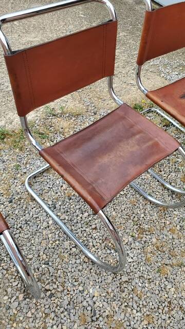 4 MR10 Mies Van der Rohe chairs