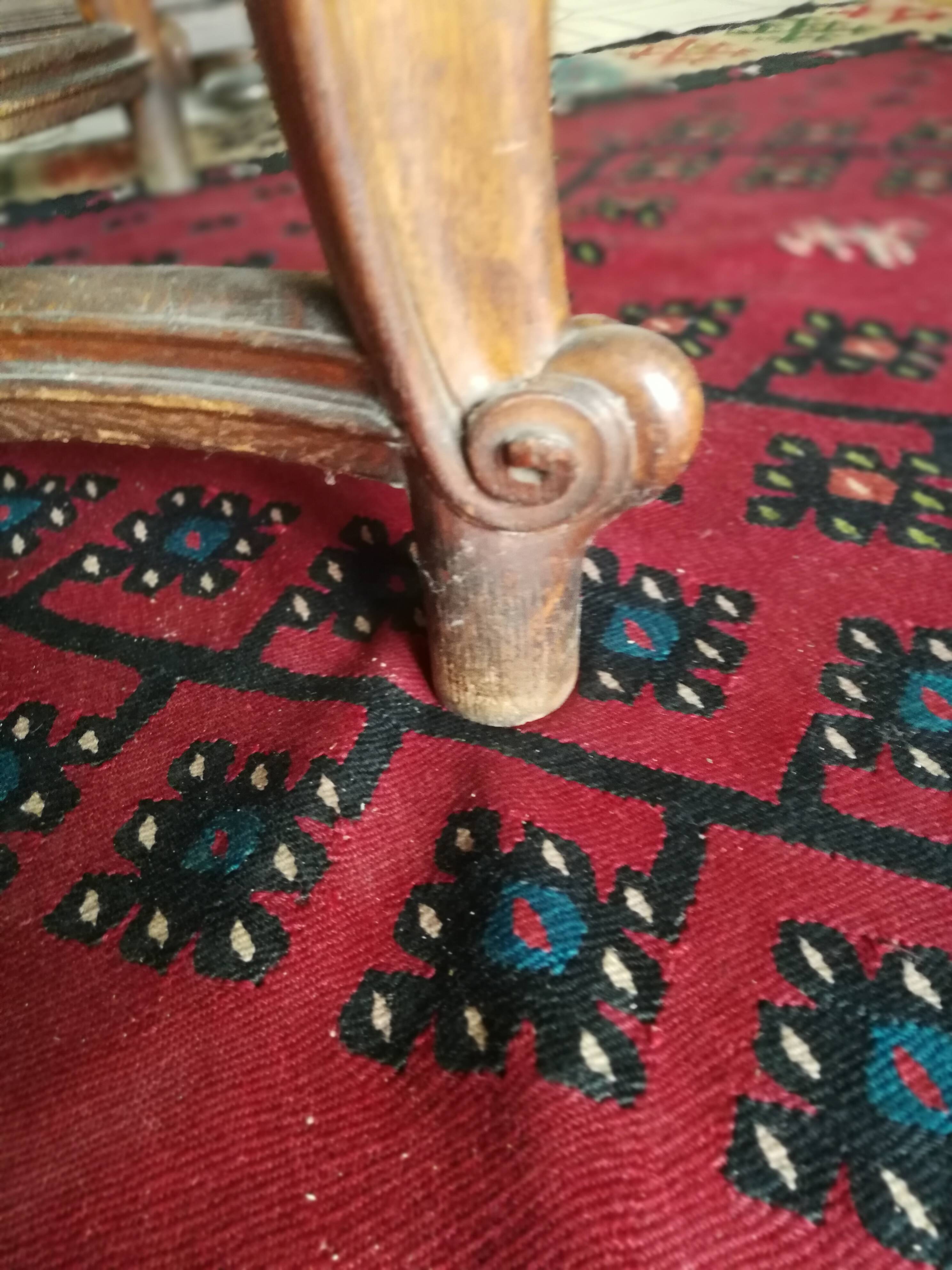 Large table for 12 people with extensions, Louis XV style.