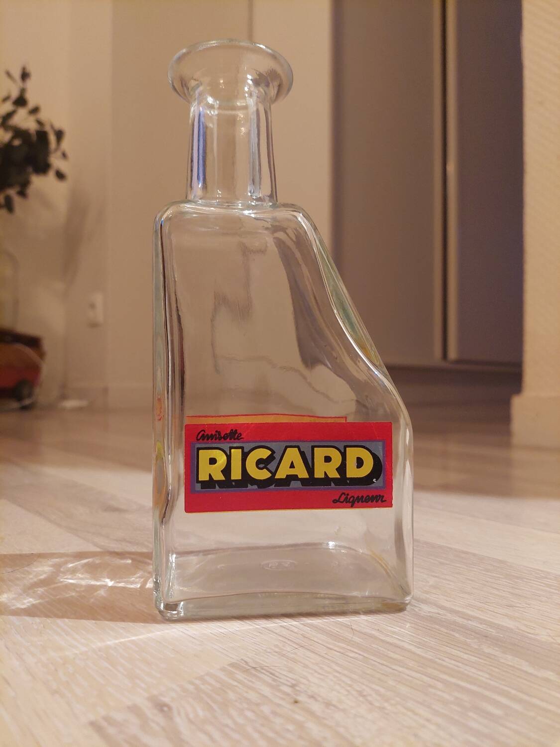 Ricard carafe