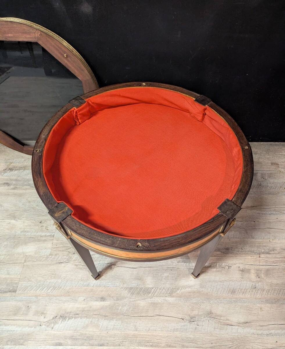 Display table in Louis XVI style