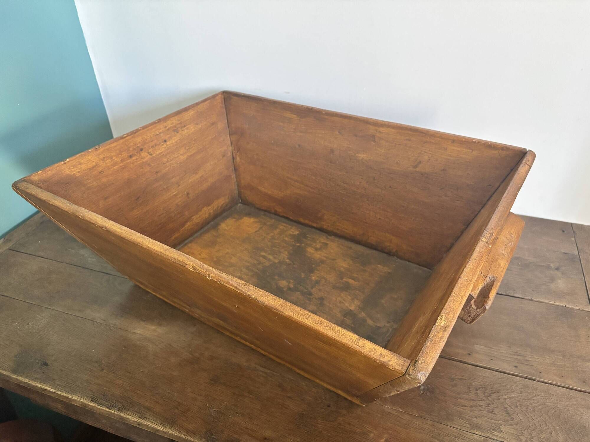 Large vintage wooden dough trough – 65 × 50 cm