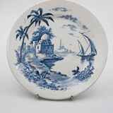 Gien plate seen from the Orient