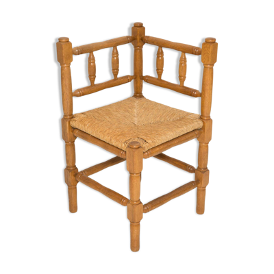 Chaise d'angle provinciale française artisanale en bois et paille, 1940s