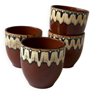 4 tasses à café en terre cuite émaillée
