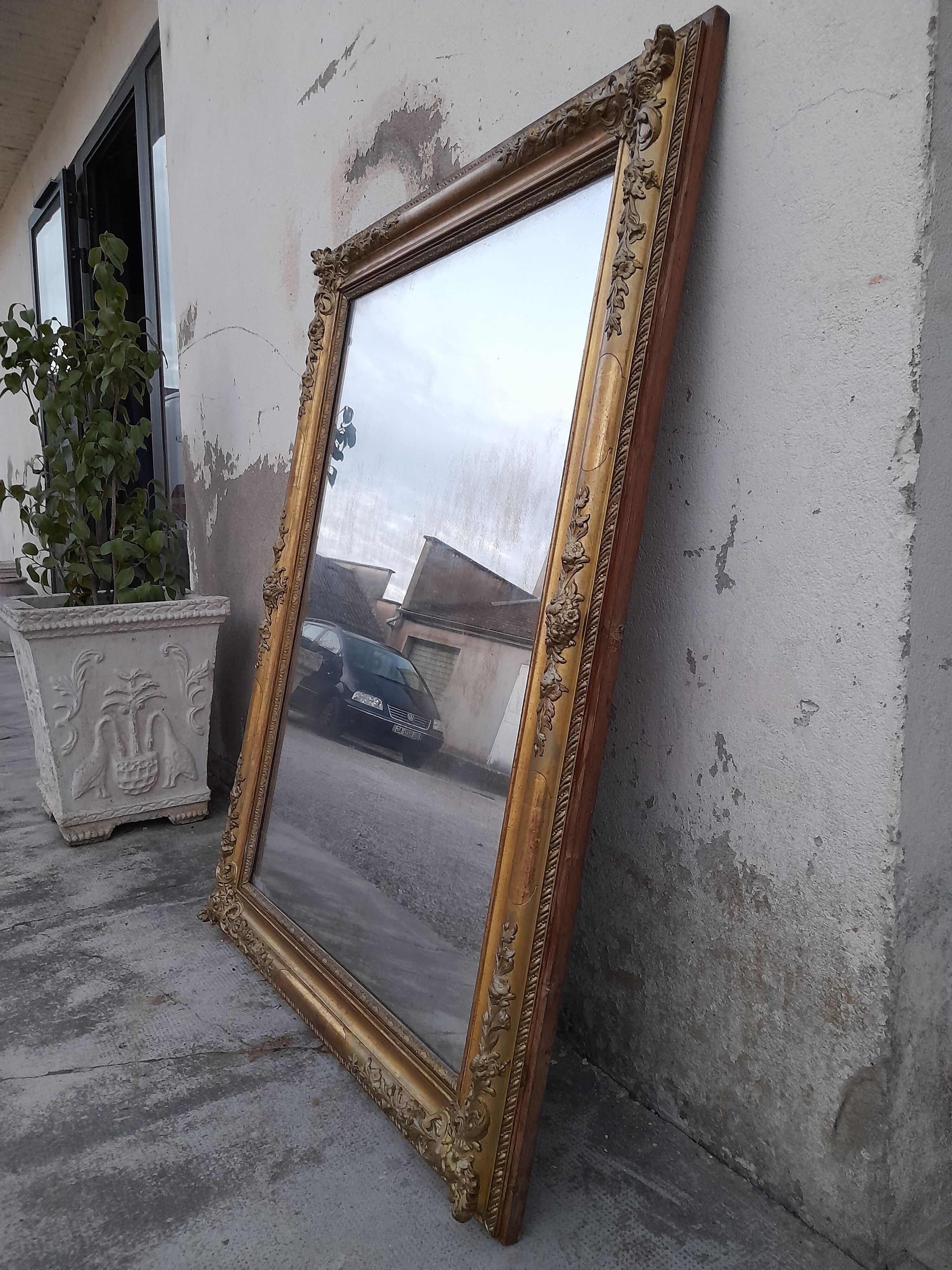 Miroir doré époque restauration 125x92