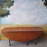 Étonnante table ovale en chêne XIX ème