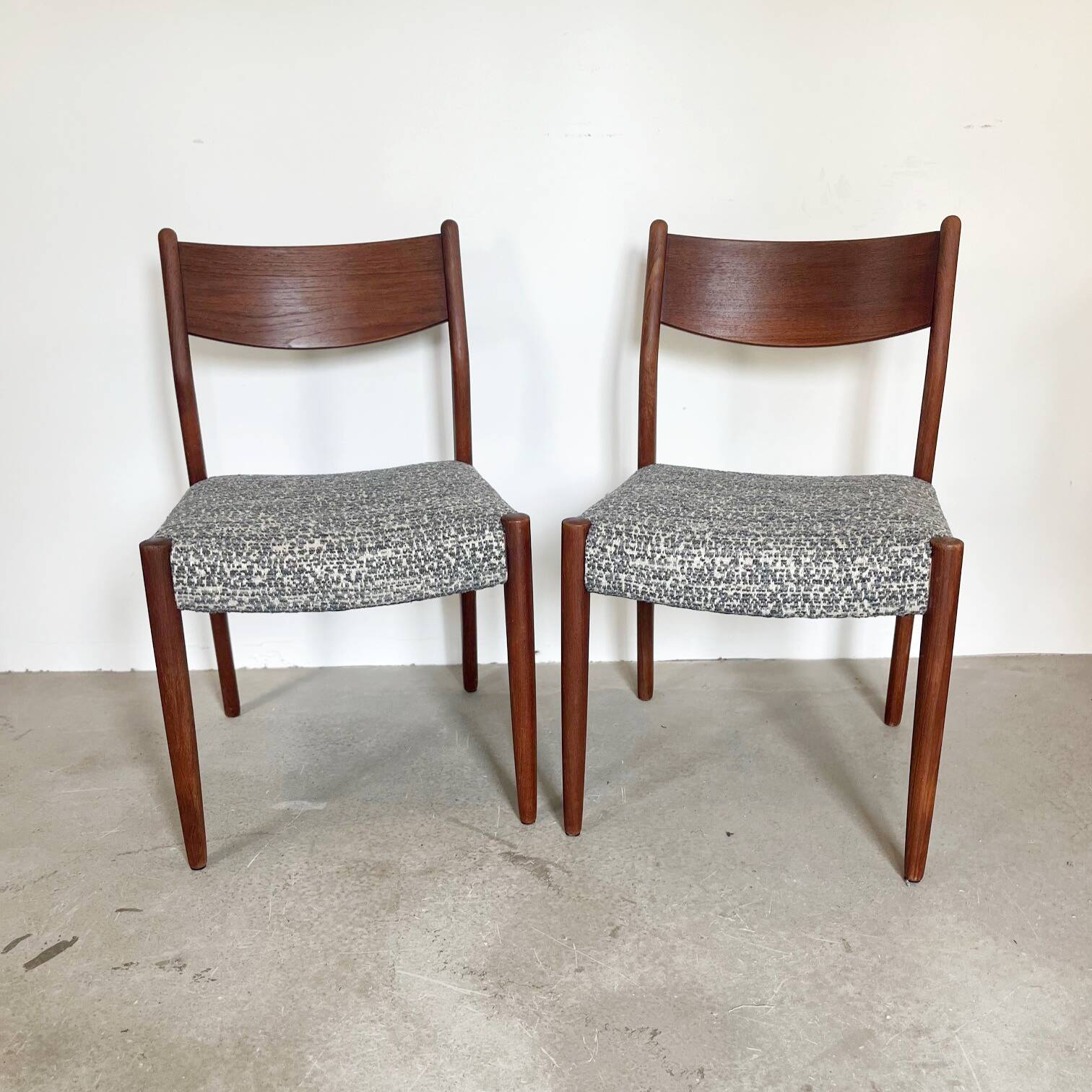Scandinavian pair of chairs