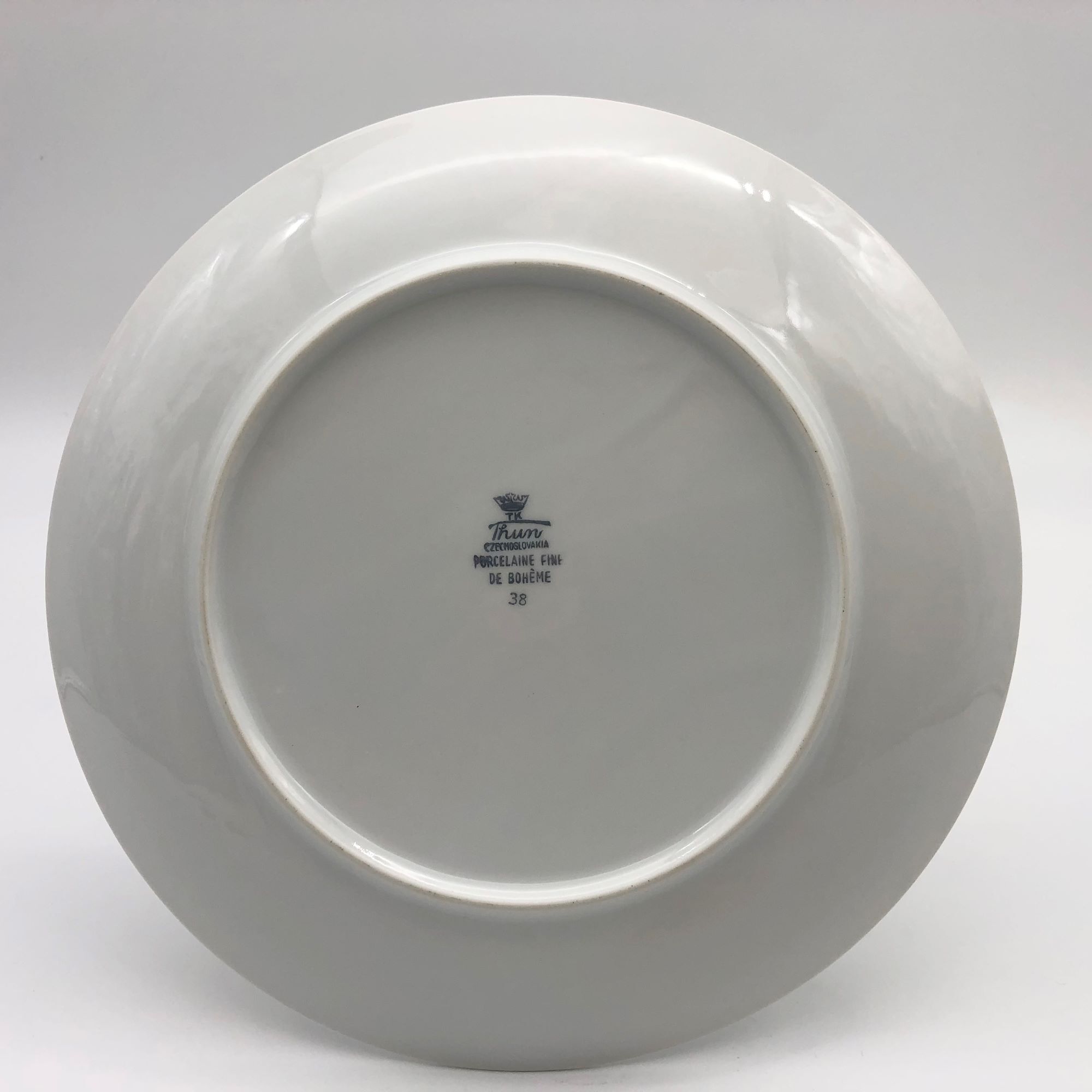 6 assiettes plates en porcelaine de bohème, 1970s, TK Thun -Tchécoslovaquie