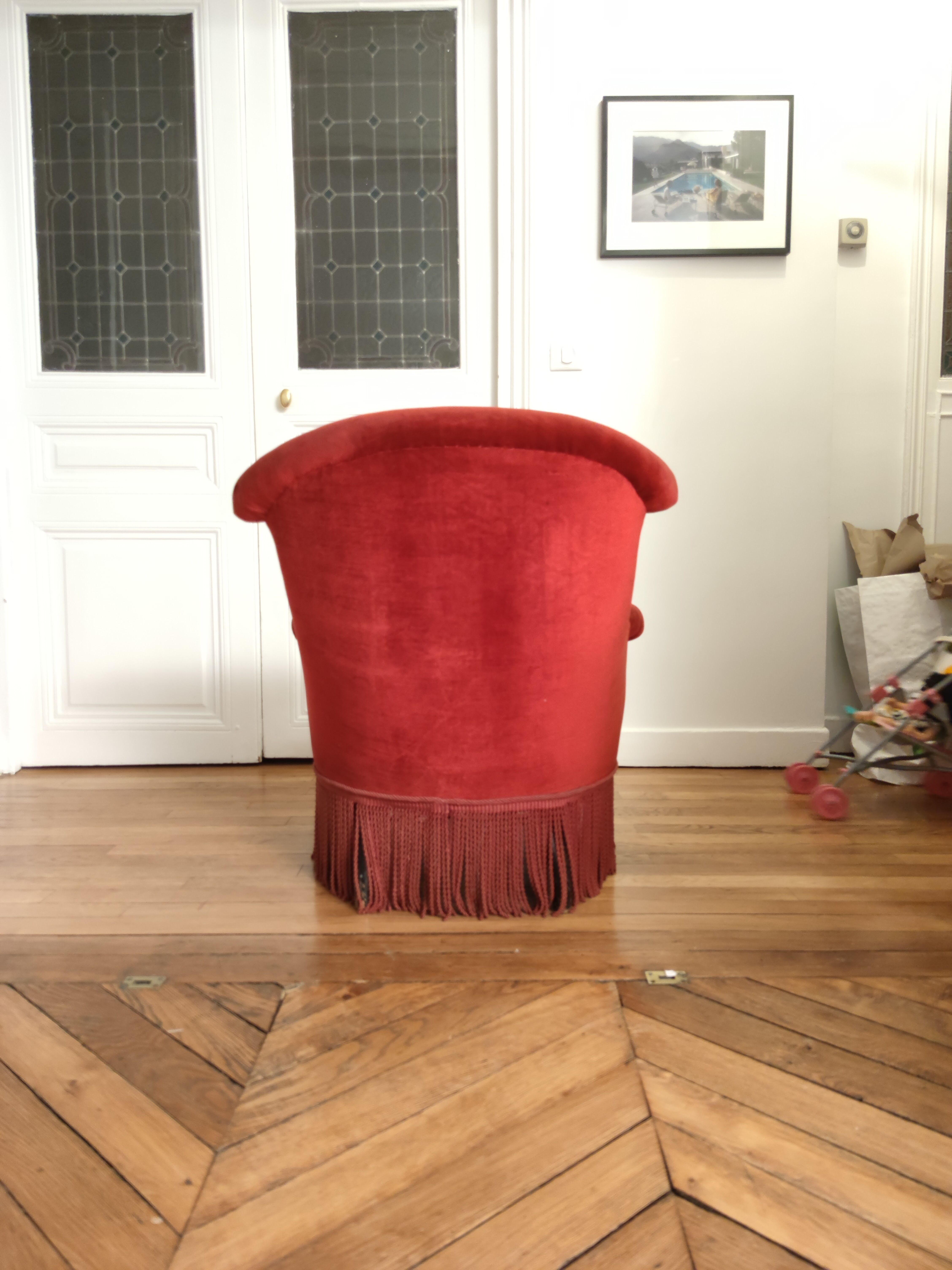 Velvet toad armchair