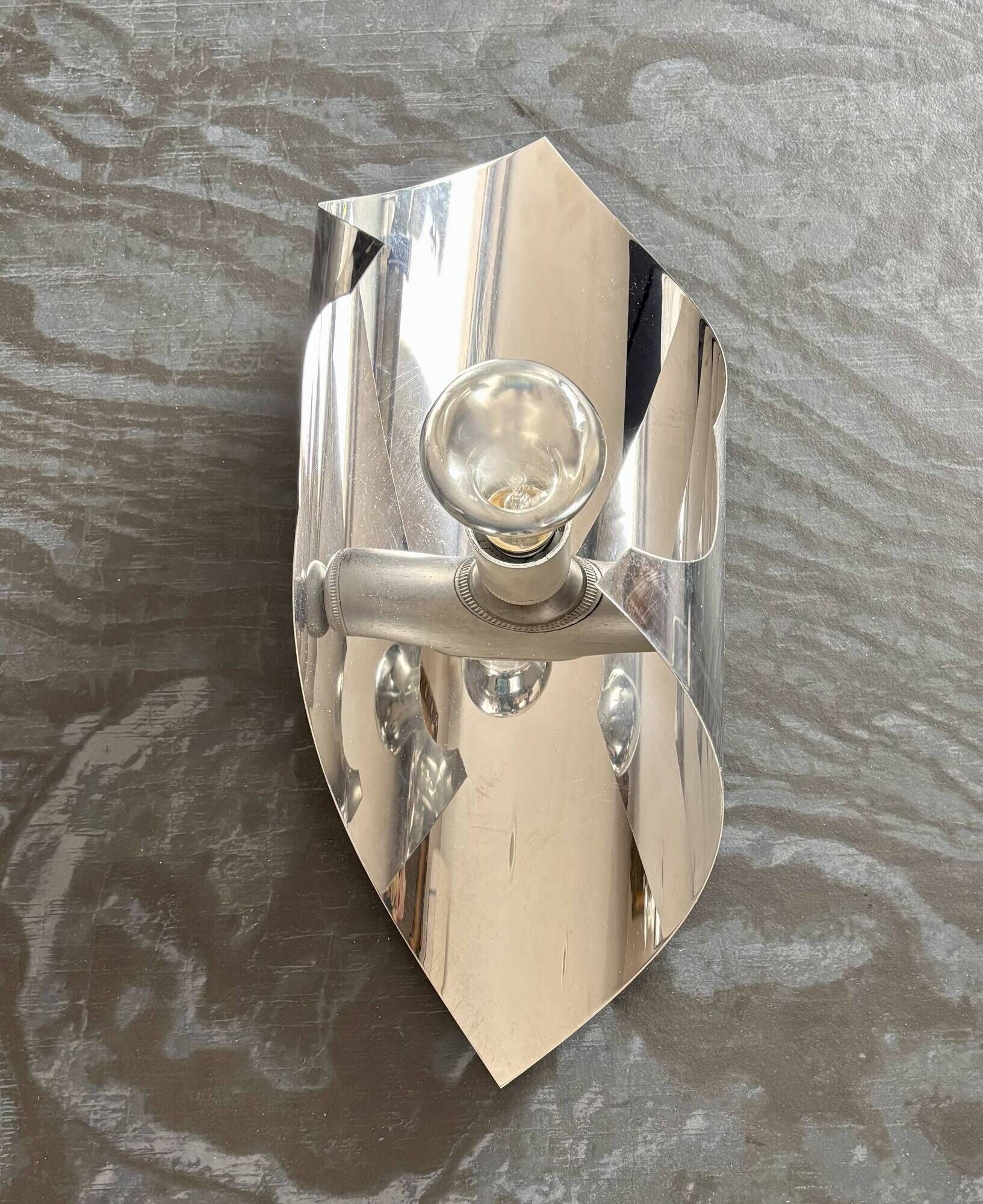 1970s Space Age style vintage wall light