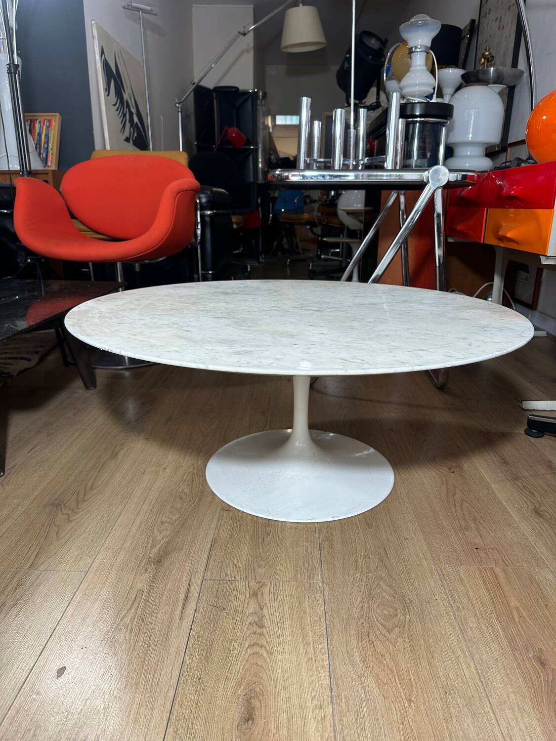 Eero Saarinen coffee table, vintage Knoll edition