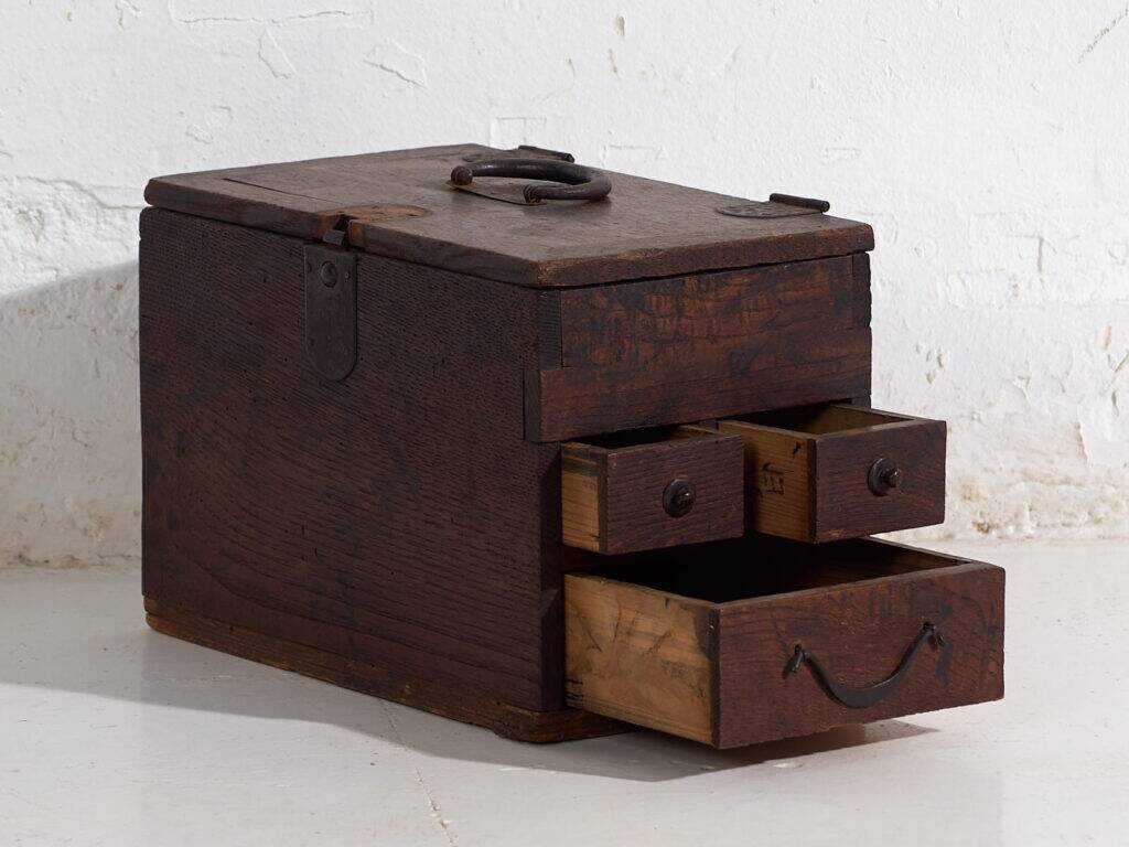 Antique Japanese drawer box – End of the Meiji period (c. 1890-1910) #25