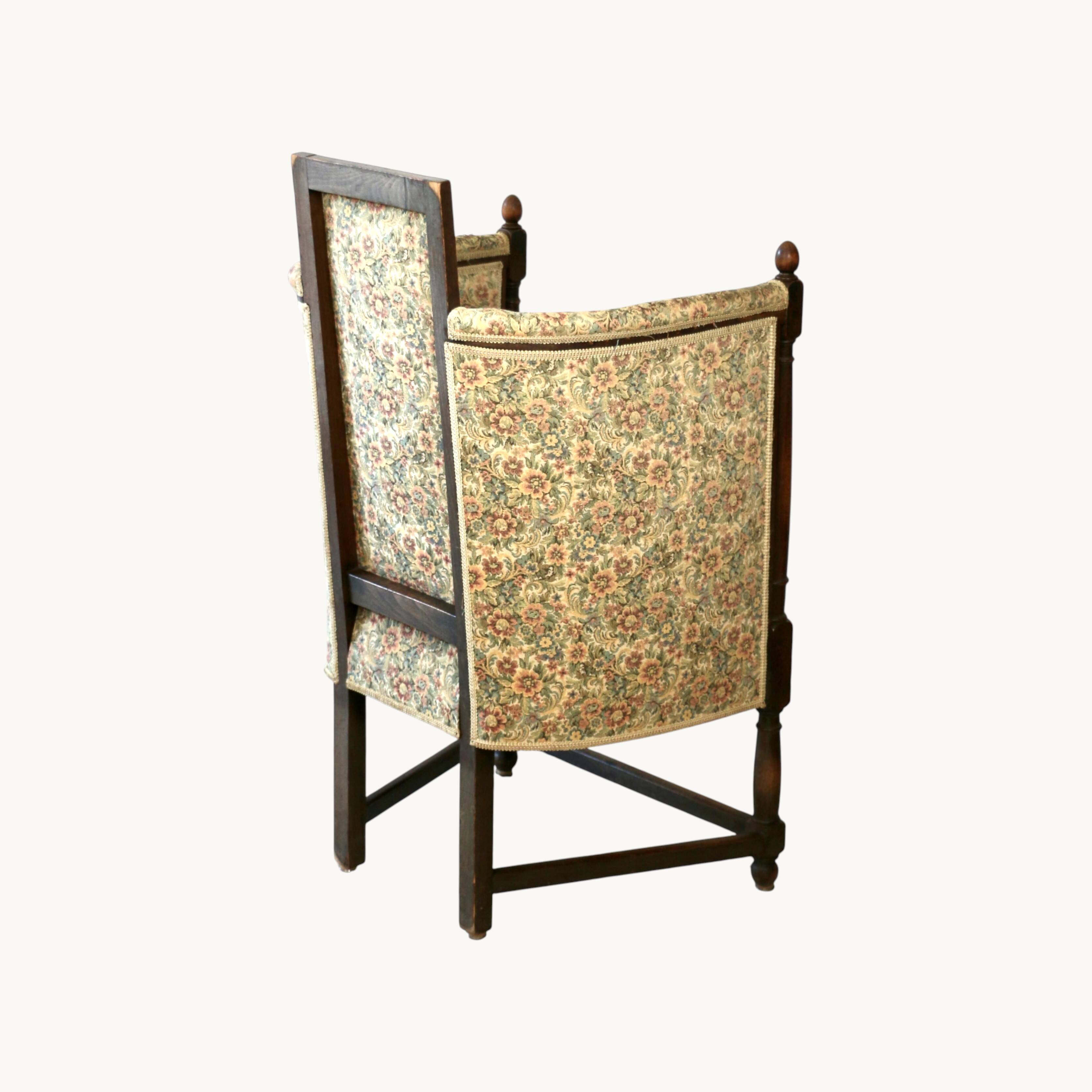 An Art & Craft armchair, England, late 19th century.