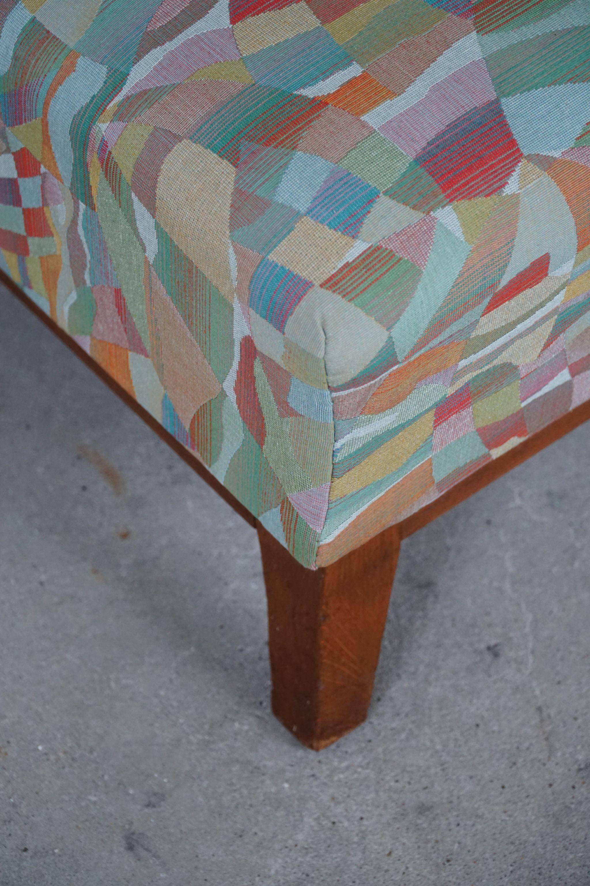 Art Deco bench, reupholstered in vintage fabric, Danish cabinetmaker, 1940s.