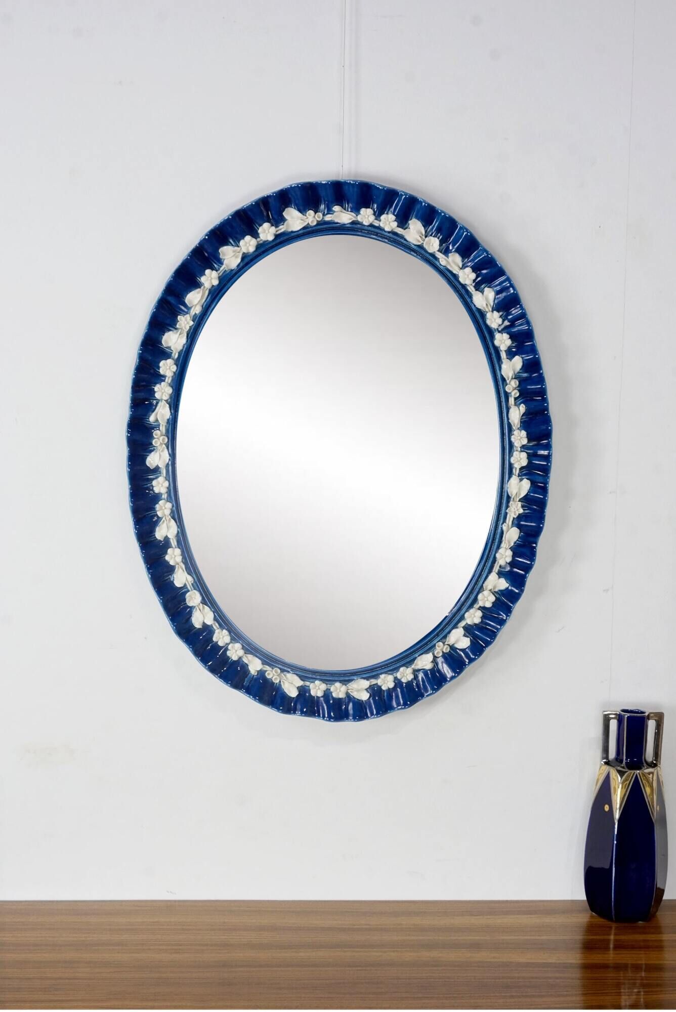 Antique mirror in porcelain from Italy - 64x50cm