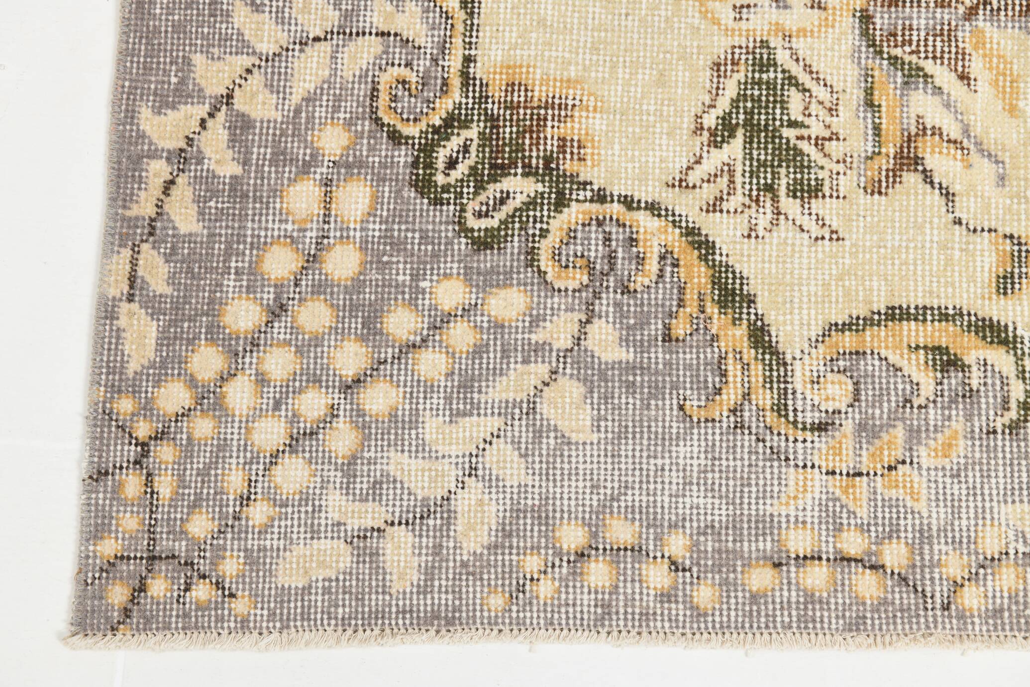 6x10 Classic & Bordered Beige Turkish Vintage Rug, 193x306Cm SK 5705