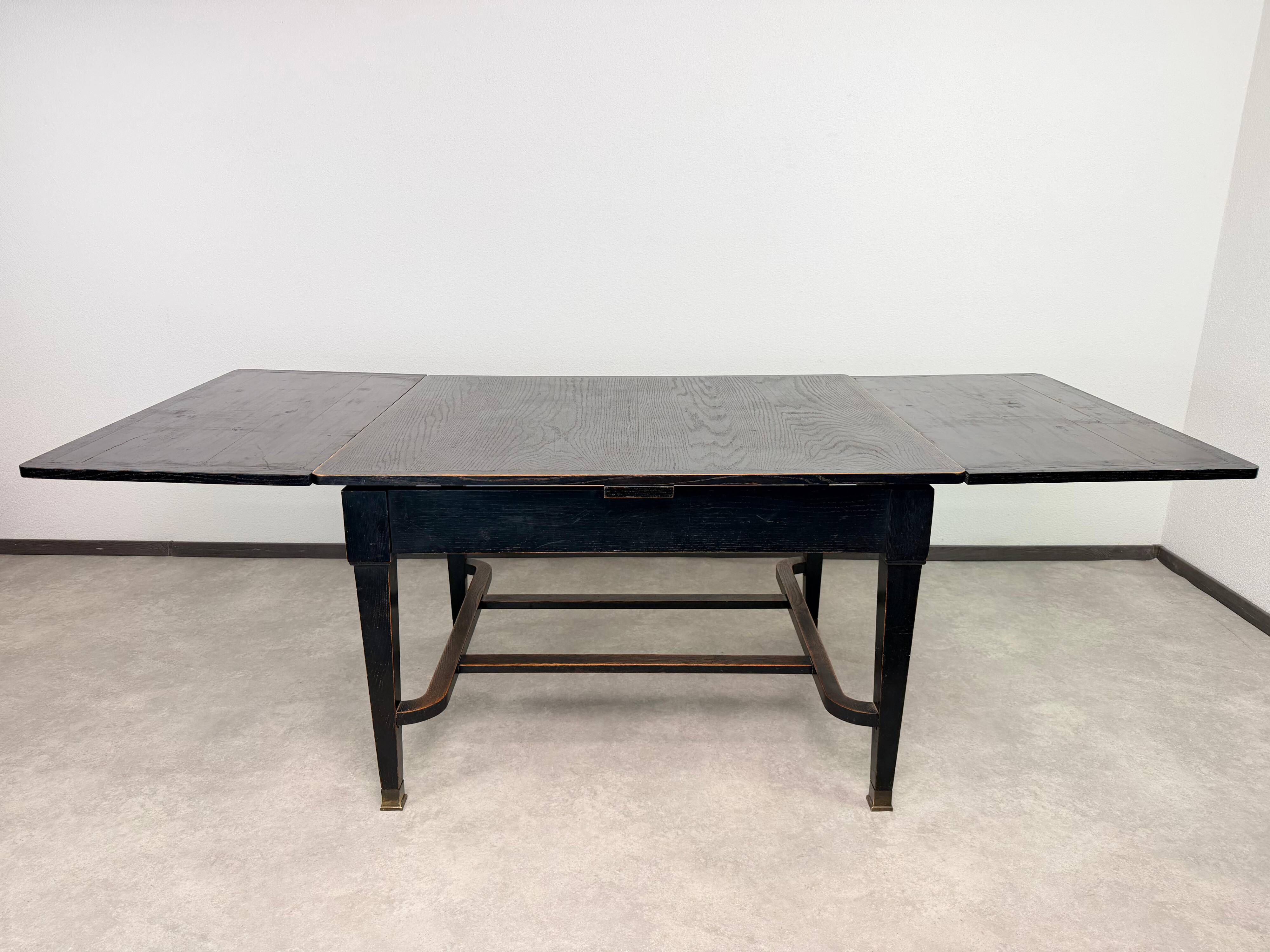 Table de salle à manger « Black Secession »