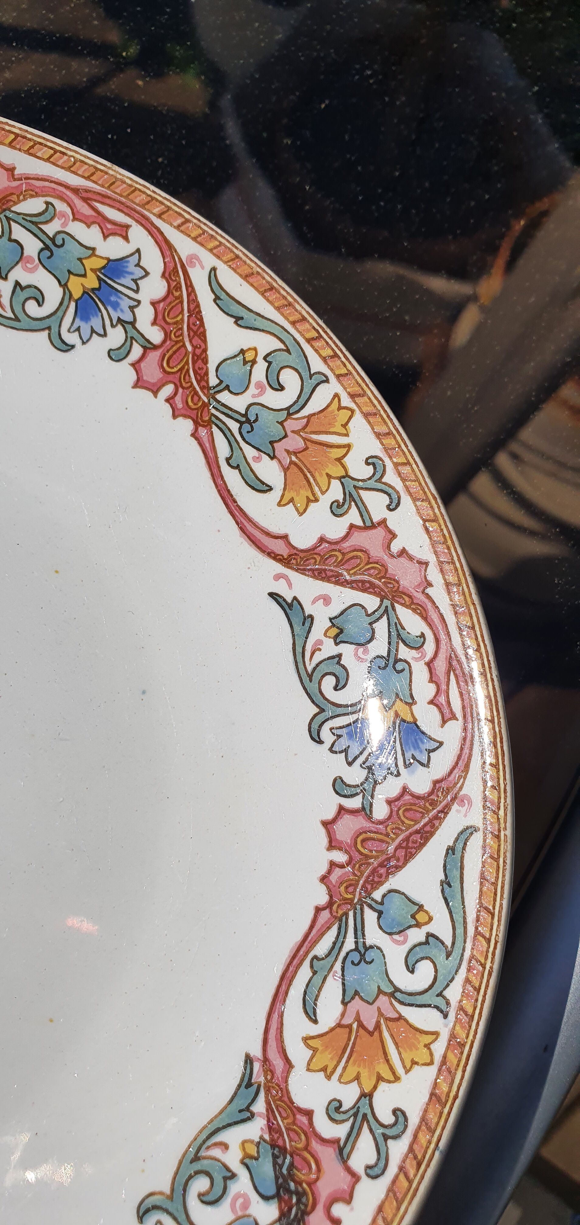 Earthenware dessert plates