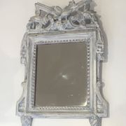 Louis XVI Style Mirror in Carved Wood with Grey Patina and Dove Pediment