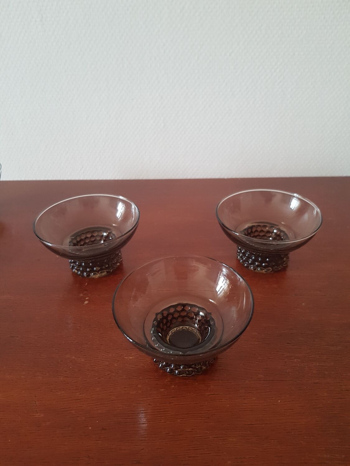 Set of 7 black vintage glasses