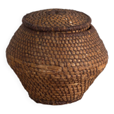 Panier ancien avec couvercle (c.1920)