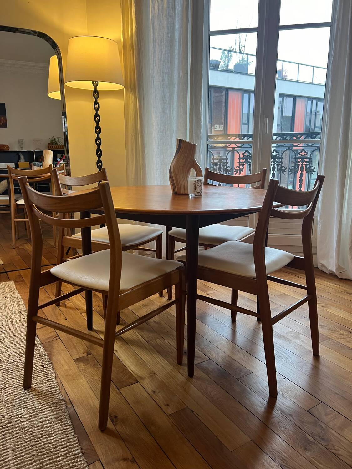 Danish round teak table from the 60s