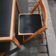 Ensemble table de salle à manger et 4 chaises années 80