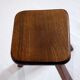 Tabouret tripode en bois