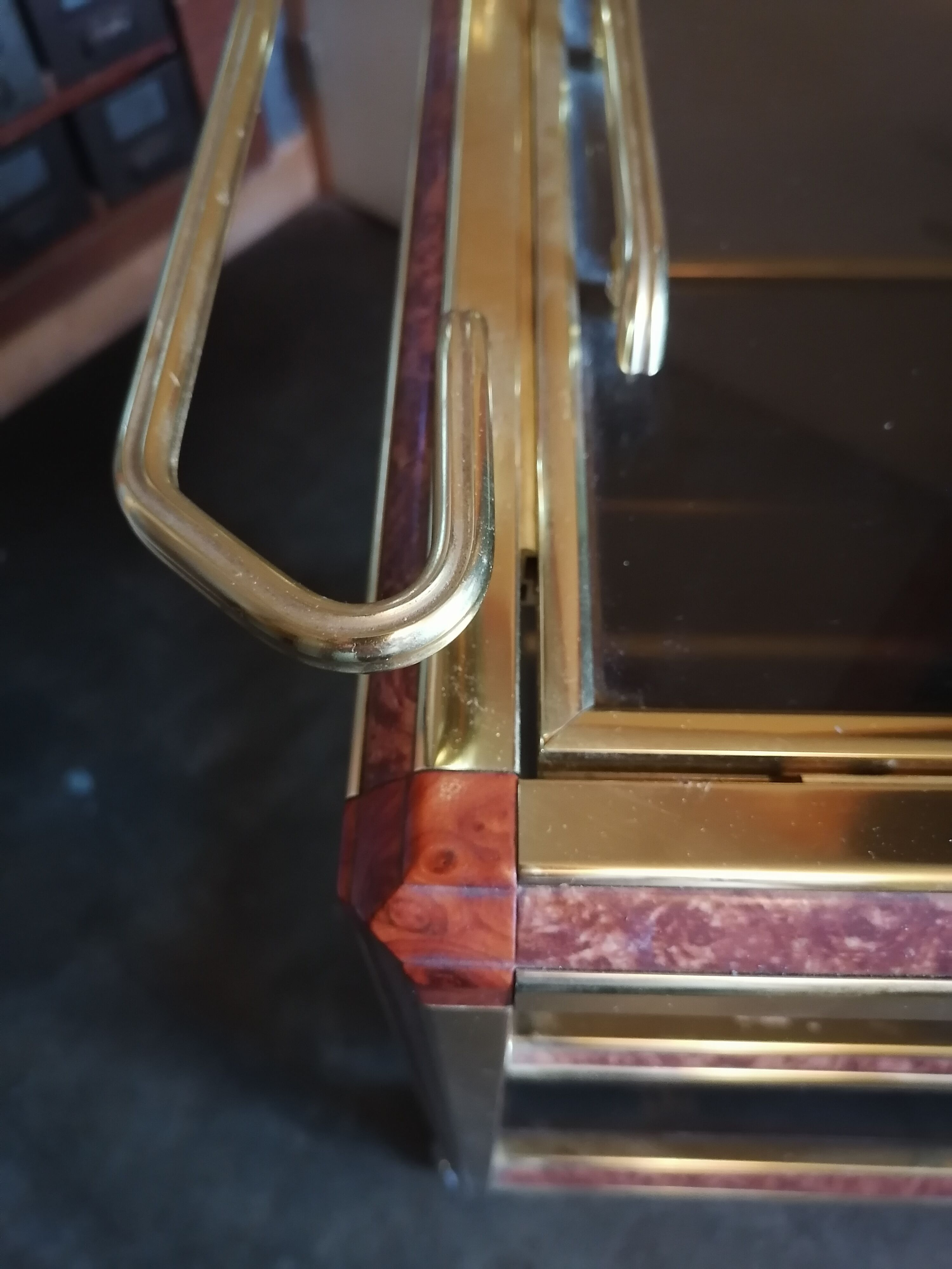 Desserte laiton verre fumé bar roulettes Selency